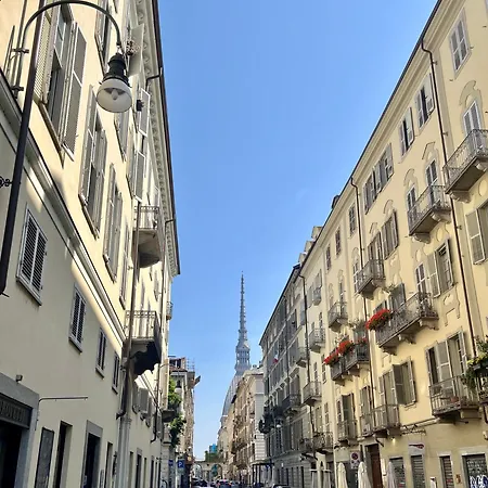 Casa Meraviglia * Turín